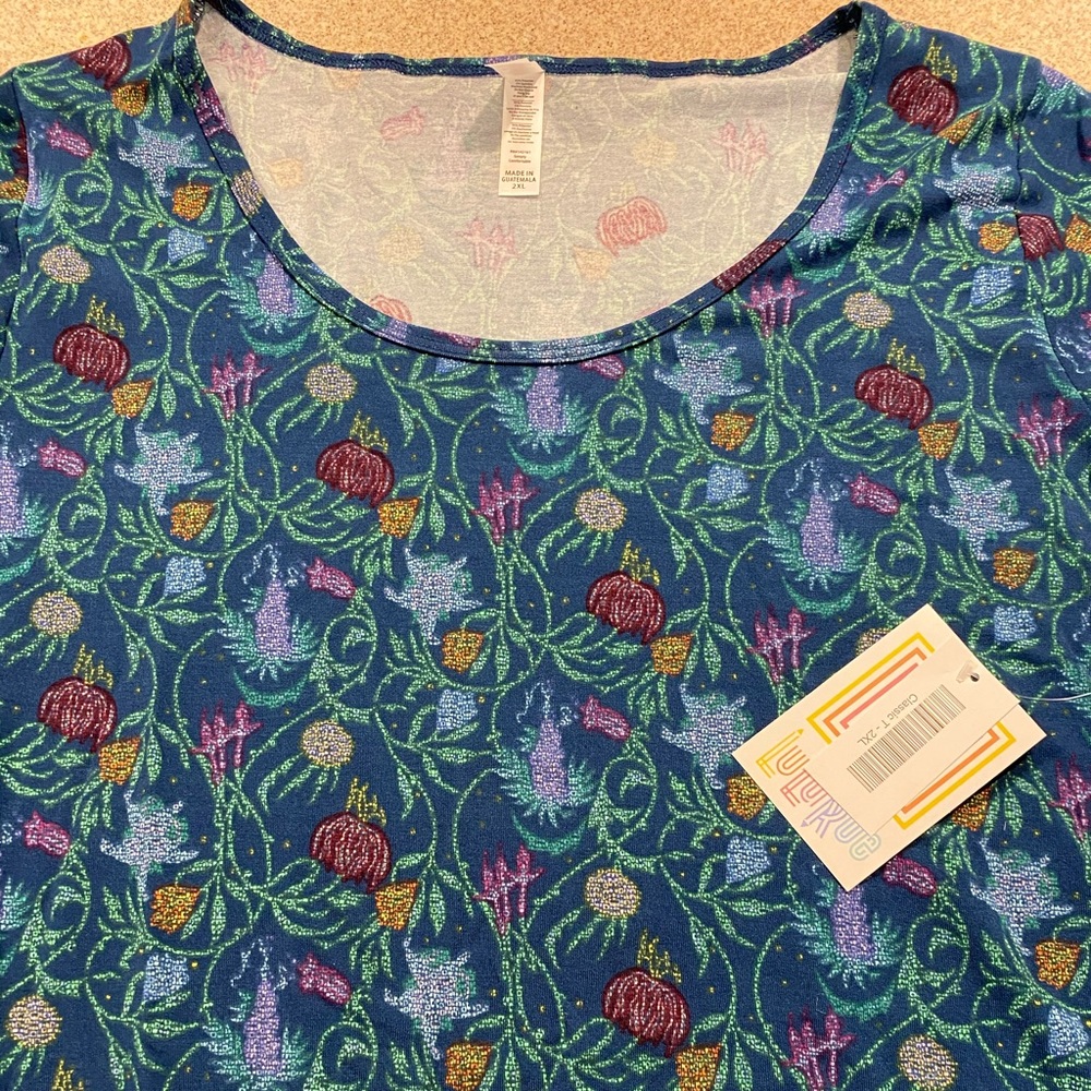 Lularoe classic t